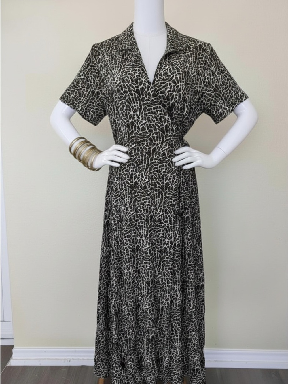 Size 8 Brown Print Dress
